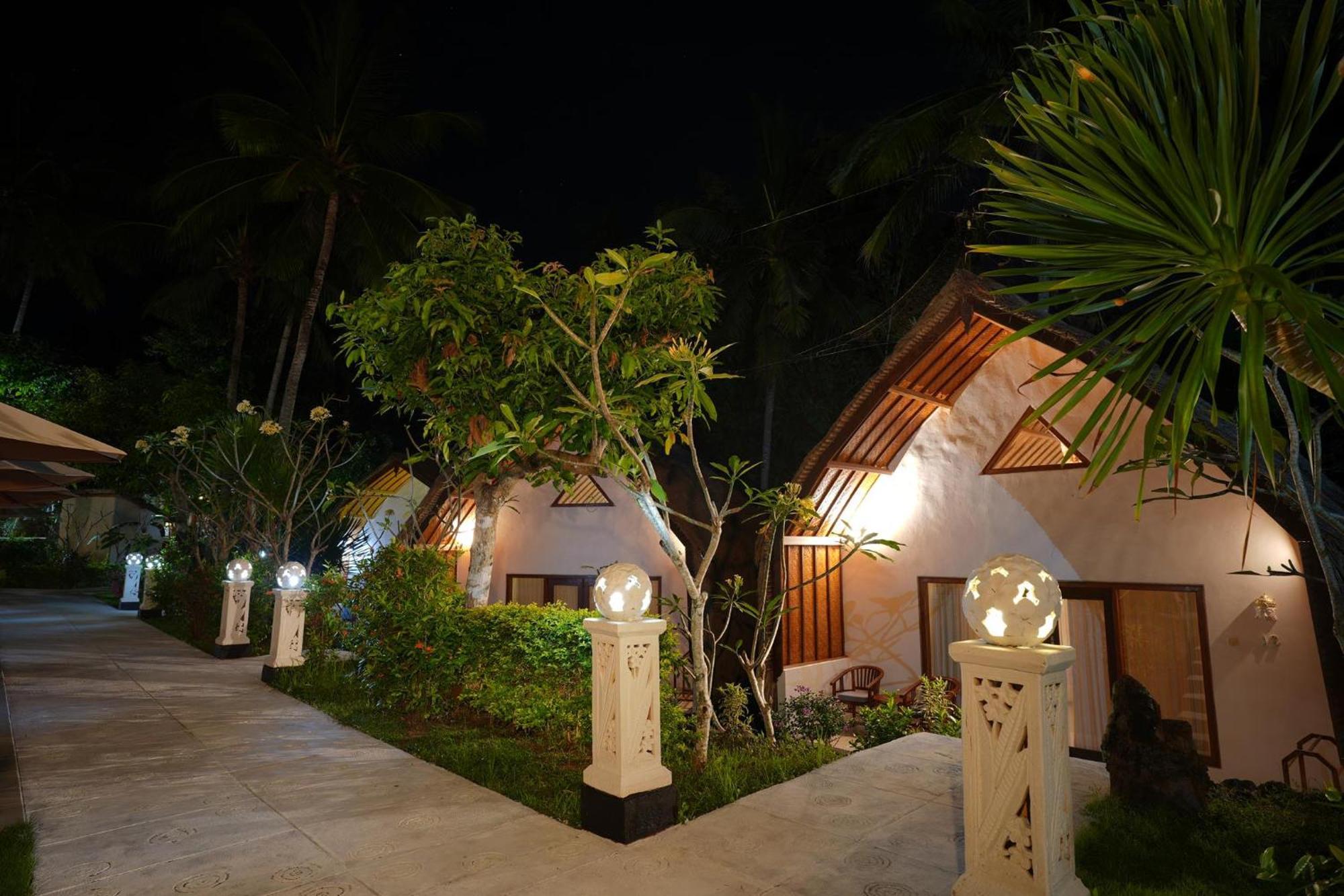 Coco Resort Penida Toyapakeh Esterno foto